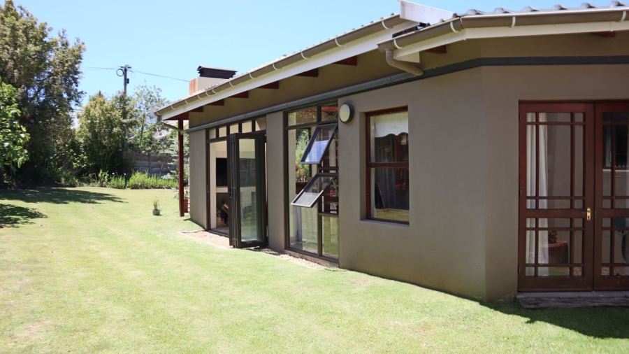 3 Bedroom Property for Sale in Rooi Rivier Rif Western Cape